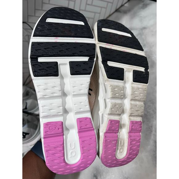 On Running Cloudswift Women’s Size 5 EU 37.5 Peach Black CloudTec Phase Shoes - Picture 4 of 13